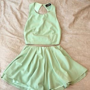 Lulu’s 2 piece mint romper